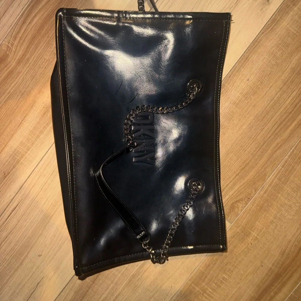 DKNY Sleek Black Chain Tote - Picture 2 of 7